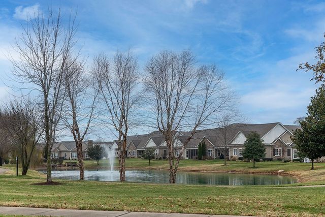 2211 Bridgeway St, Murfreesboro, TN 37128