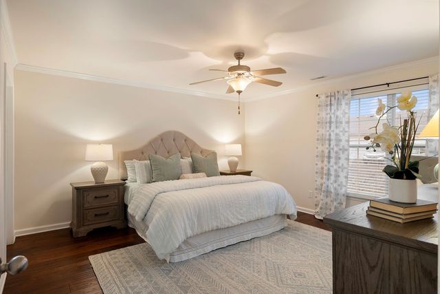 2211 Bridgeway St, Murfreesboro, TN 37128