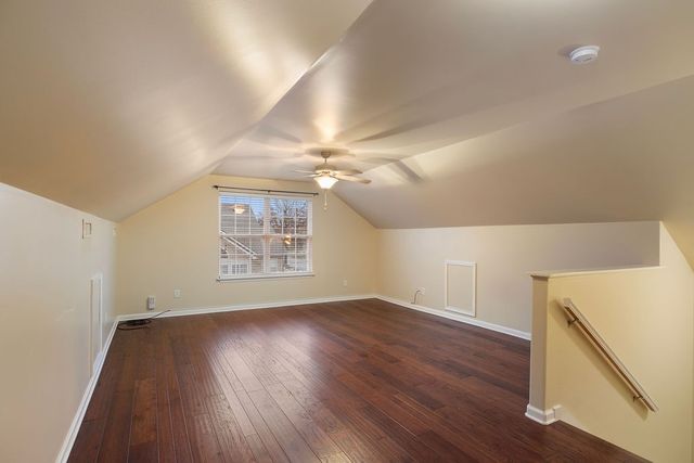 2211 Bridgeway St, Murfreesboro, TN 37128