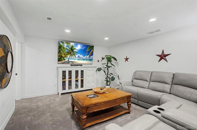 7541 Little Fox Lane, Wellington, CO 80549