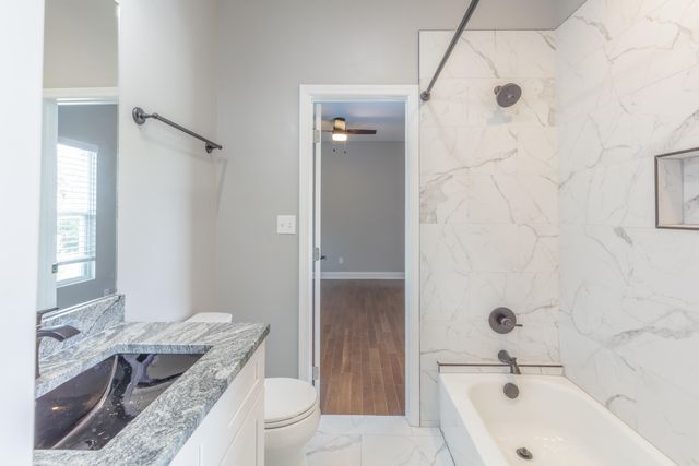 2015 N Chamberlain Avenue, Chattanooga, TN 37406