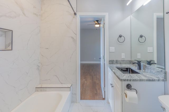 2015 N Chamberlain Avenue, Chattanooga, TN 37406