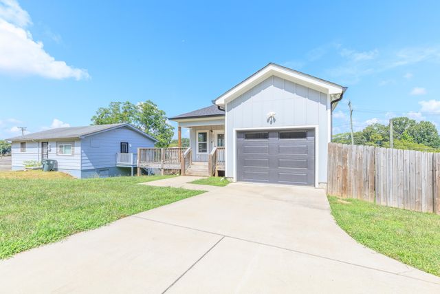 2015 N Chamberlain Avenue, Chattanooga, TN 37406