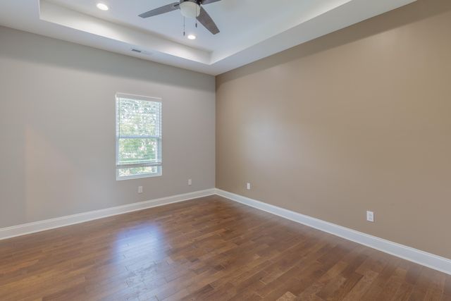 2015 N Chamberlain Avenue, Chattanooga, TN 37406