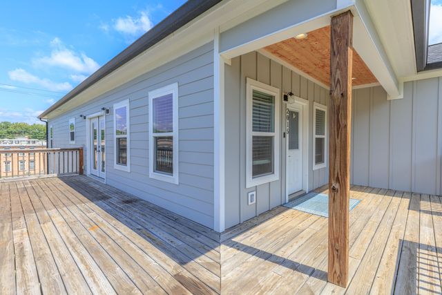 2015 N Chamberlain Avenue, Chattanooga, TN 37406