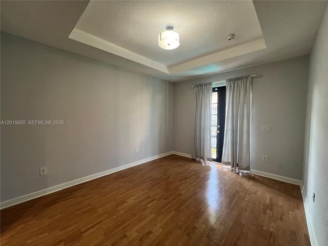 10343 NW 30th Ter -, Doral, FL 33172