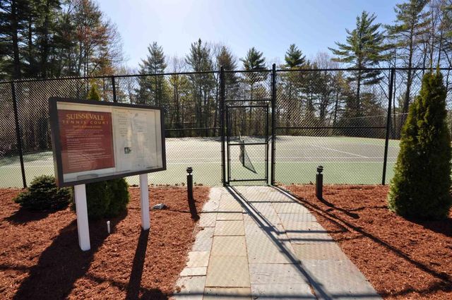 98 Wintersport Street, Moultonborough, NH 03254