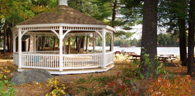 98 Wintersport Street, Moultonborough, NH 03254