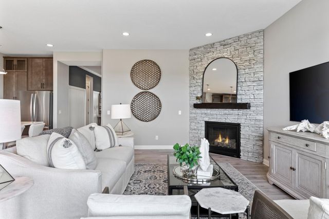 19101 101st Place, Corcoran, MN 55374