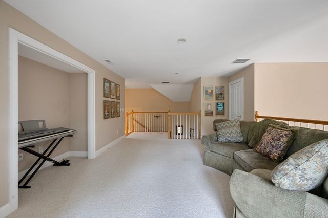 45 Clubhouse Drive, Hingham, MA 02043