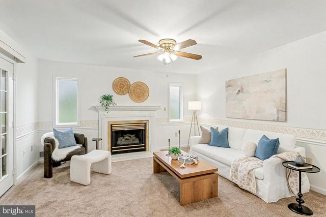 6134 BATTERSEA PKWY, Mechanicsburg, PA 17050