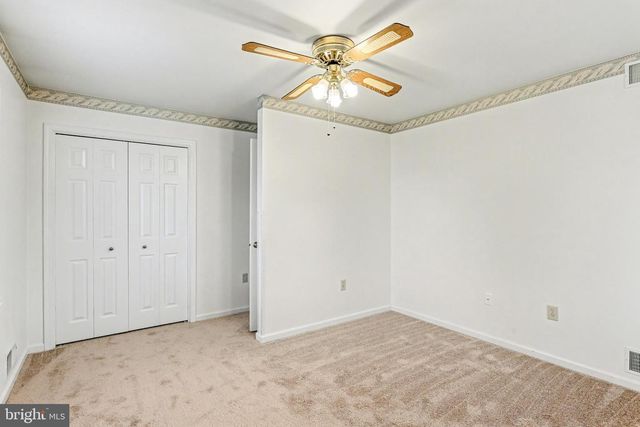 6134 BATTERSEA PKWY, Mechanicsburg, PA 17050