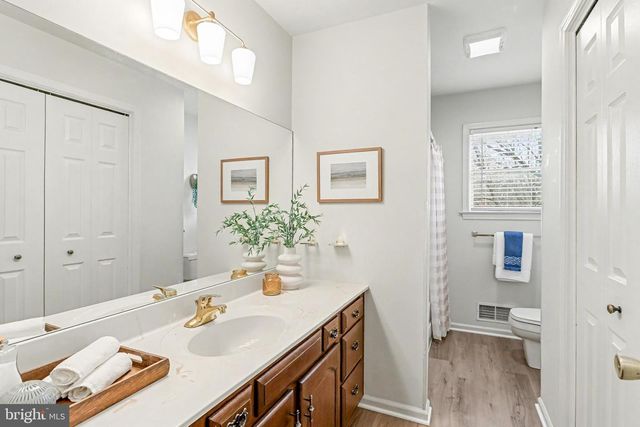 6134 BATTERSEA PKWY, Mechanicsburg, PA 17050