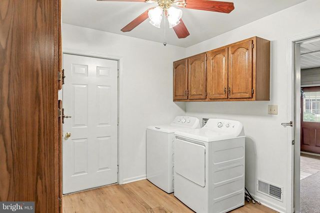 6134 BATTERSEA PKWY, Mechanicsburg, PA 17050