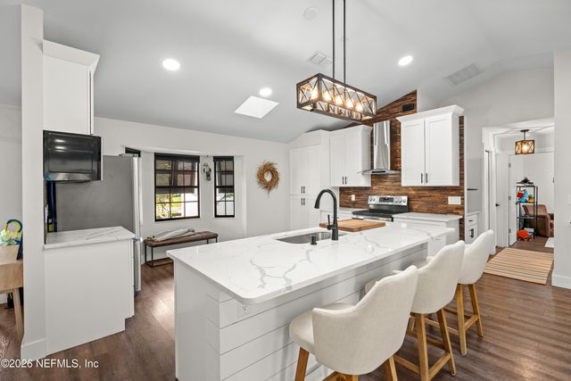54 FORDHAM Lane, Palm Coast, FL 32137