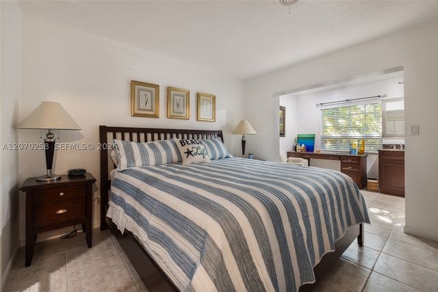 5400 N Ocean Blvd 39, Lauderdale By The Sea, FL 33308