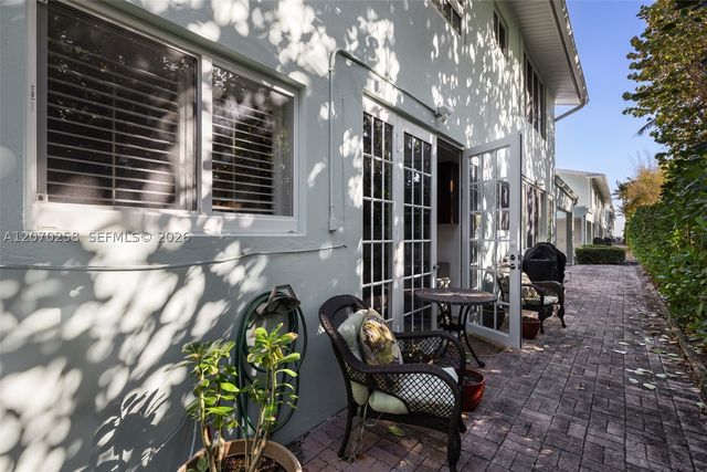 5400 N Ocean Blvd 39, Lauderdale By The Sea, FL 33308