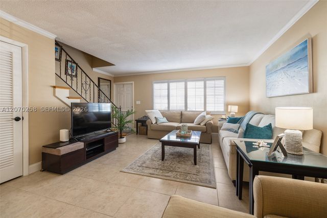 5400 N Ocean Blvd 39, Lauderdale By The Sea, FL 33308