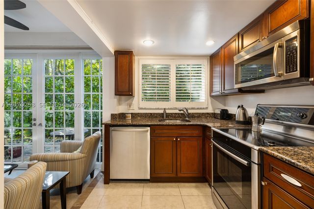 5400 N Ocean Blvd 39, Lauderdale By The Sea, FL 33308