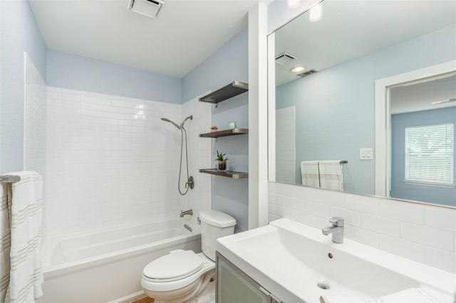 5909 Kevin Kelly PL, Austin, TX 78727