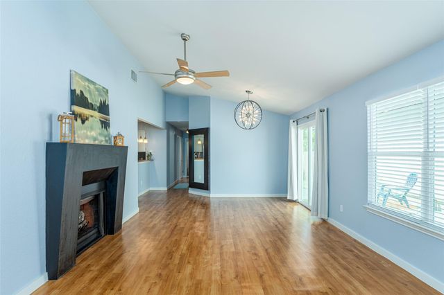 5909 Kevin Kelly PL, Austin, TX 78727