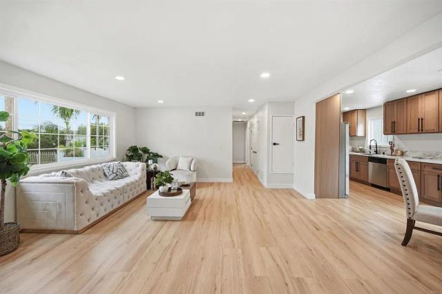 848 69th Street, San Diego, CA 92114