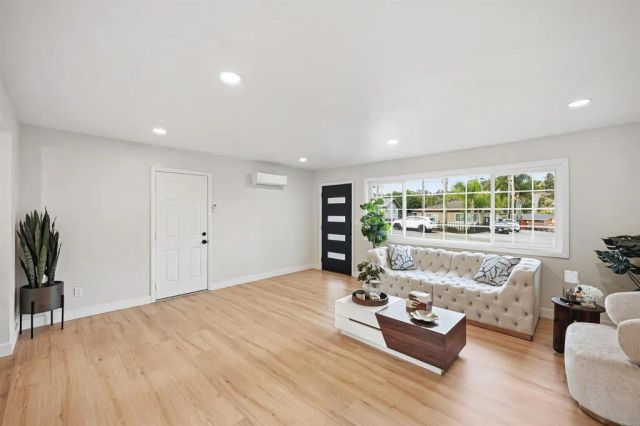 848 69th Street, San Diego, CA 92114