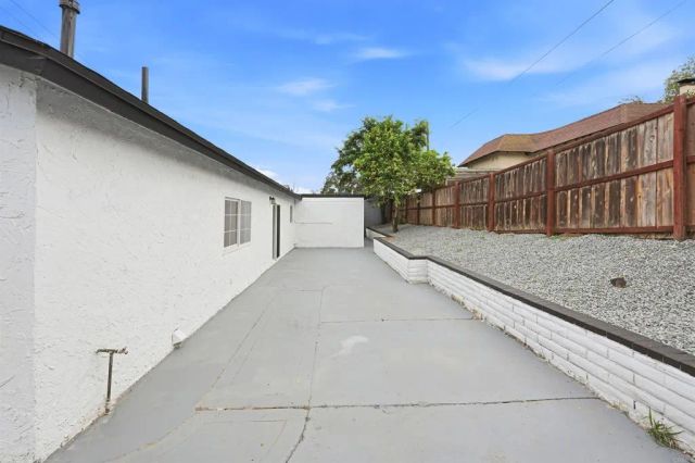 848 69th Street, San Diego, CA 92114