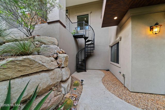 15251 N Dove Canyon Pass, Marana, AZ 85658