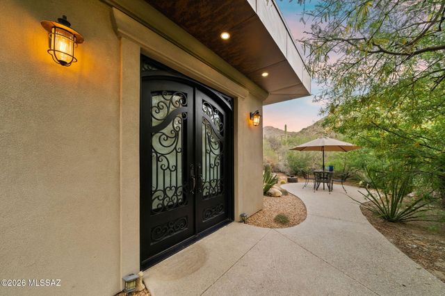 15251 N Dove Canyon Pass, Marana, AZ 85658