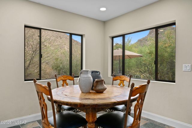15251 N Dove Canyon Pass, Marana, AZ 85658