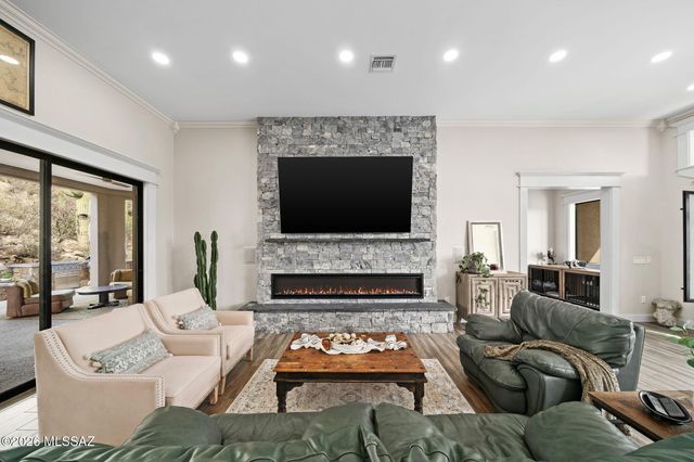 15251 N Dove Canyon Pass, Marana, AZ 85658