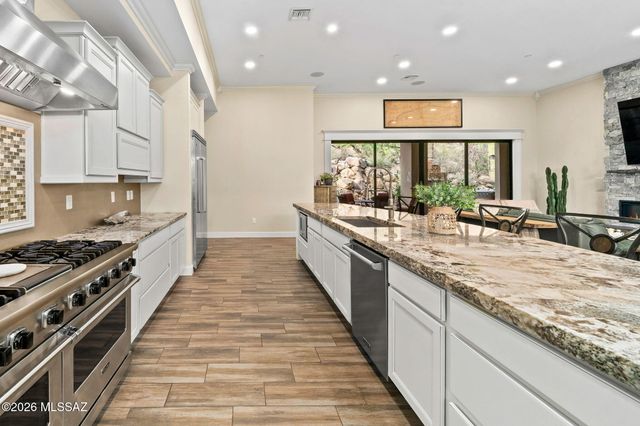 15251 N Dove Canyon Pass, Marana, AZ 85658