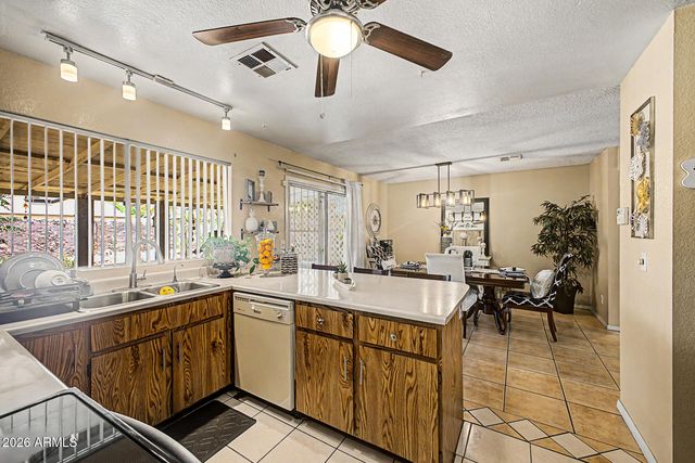 6908 W FILLMORE Street, Phoenix, AZ 85043