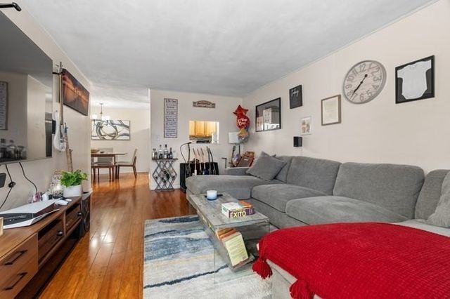 7 Park Ave 25, Revere, MA 02151