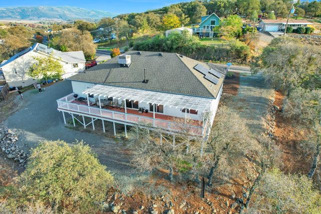 4059 Dunn Rd, Valley Springs, CA 95252