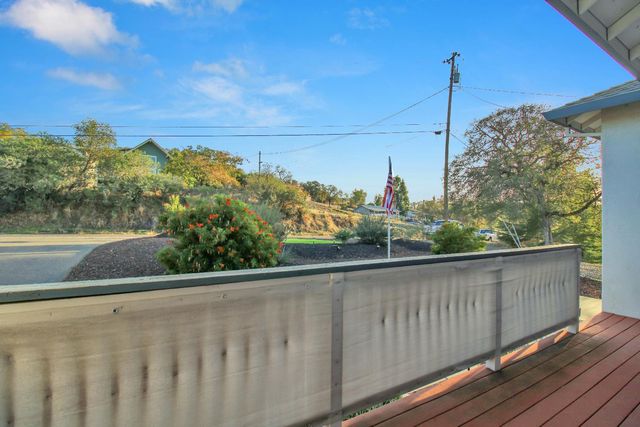 4059 Dunn Rd, Valley Springs, CA 95252