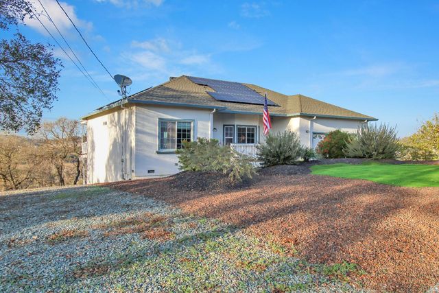 4059 Dunn Rd, Valley Springs, CA 95252