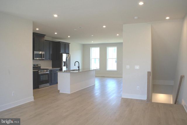 129 HEYFORD DR, Stephenson, VA 22656