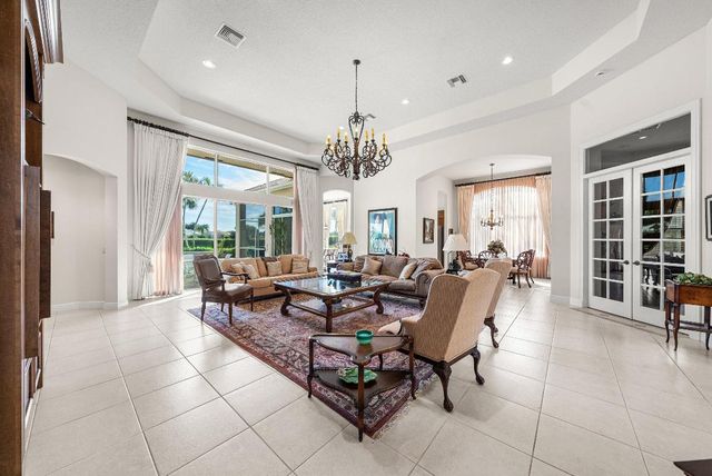 161 Vintage Isle Lane, Palm Beach Gardens, FL 33418