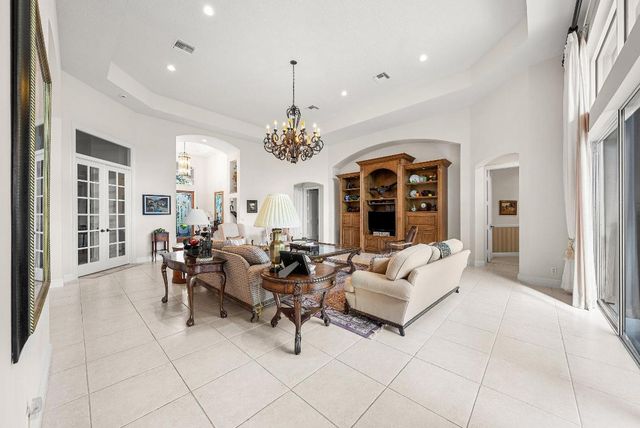 161 Vintage Isle Lane, Palm Beach Gardens, FL 33418