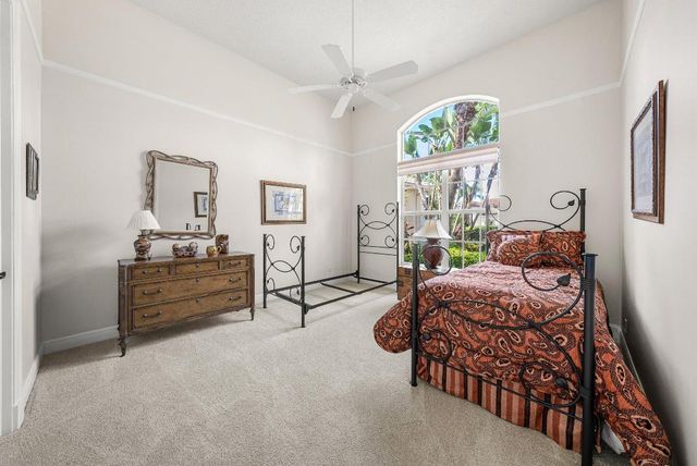 161 Vintage Isle Lane, Palm Beach Gardens, FL 33418