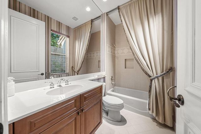 161 Vintage Isle Lane, Palm Beach Gardens, FL 33418