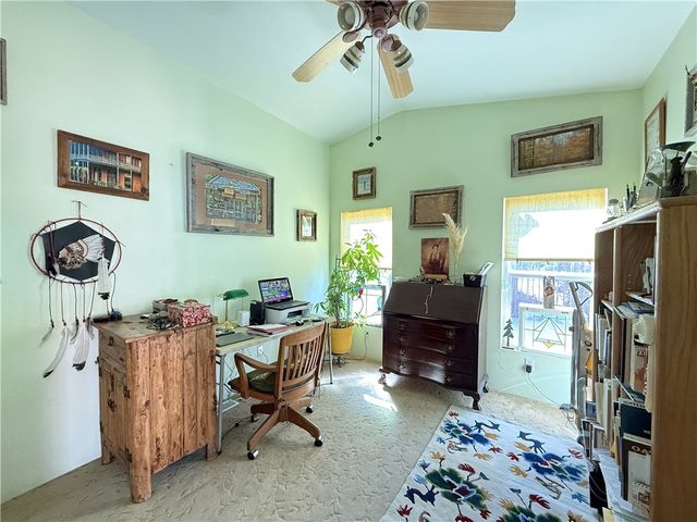 3661 N Gila Road, Golden Valley, AZ 86413