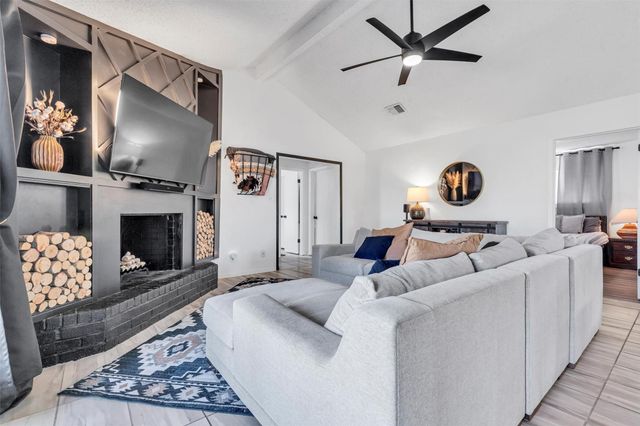 16107 Walnut Springs Lane, Magnolia, TX 77355