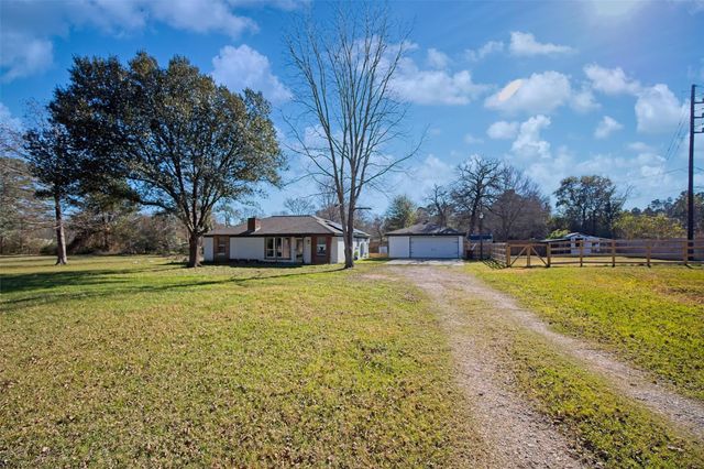 16107 Walnut Springs Lane, Magnolia, TX 77355