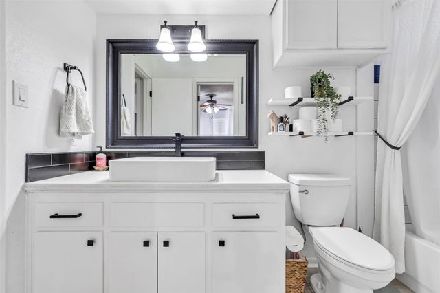 16107 Walnut Springs Lane, Magnolia, TX 77355