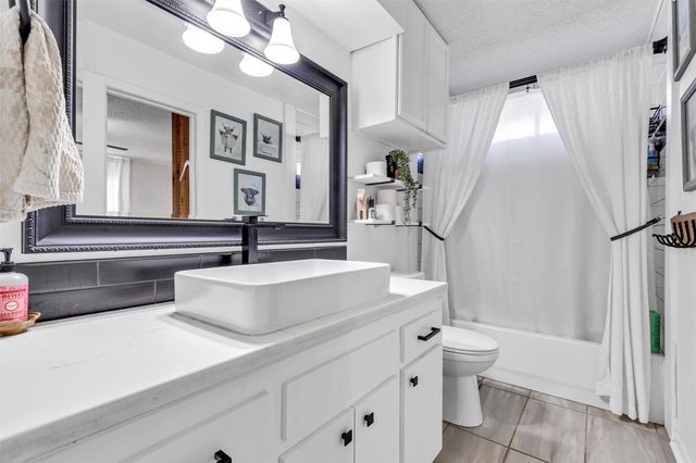 16107 Walnut Springs Lane, Magnolia, TX 77355