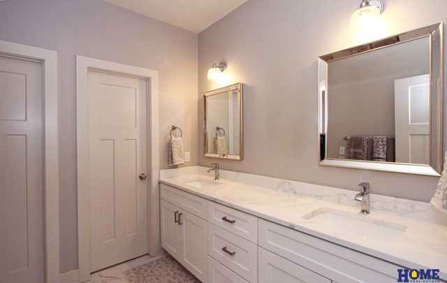 1113 Annabel Avenue, Hickman, NE 68372