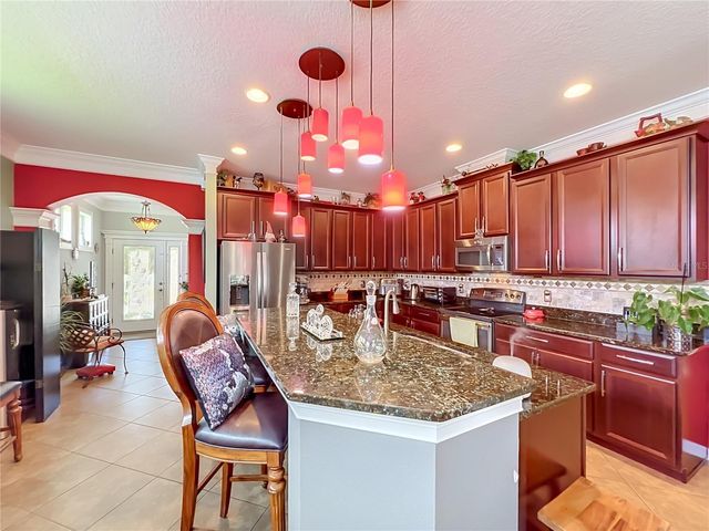 2379 PICKFORD CIRCLE, Apopka, FL 32703